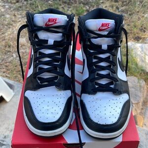 WMNS NIKE DUNK HIGH UP size 9.5